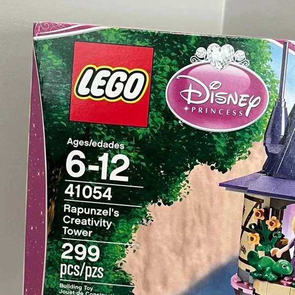 Lego 41054 Disney Princess Rapunzel’s Creativity Tower Retired Set - Picture 6 of 9